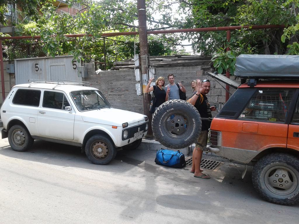 Отель Гостевой дом Эдем Тбилиси Экстерьер фото